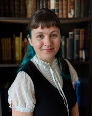 Laura Estill